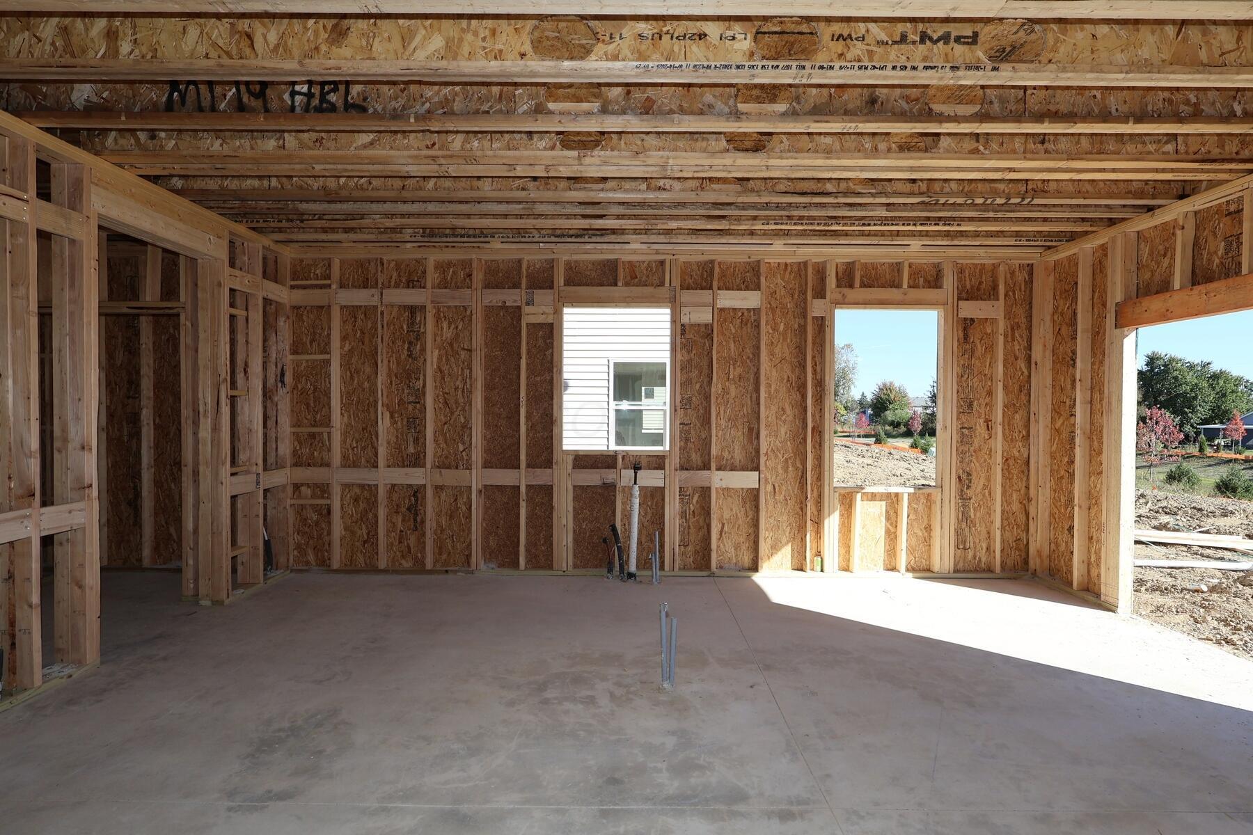 1039 Dawsons Drive Property Photo 4