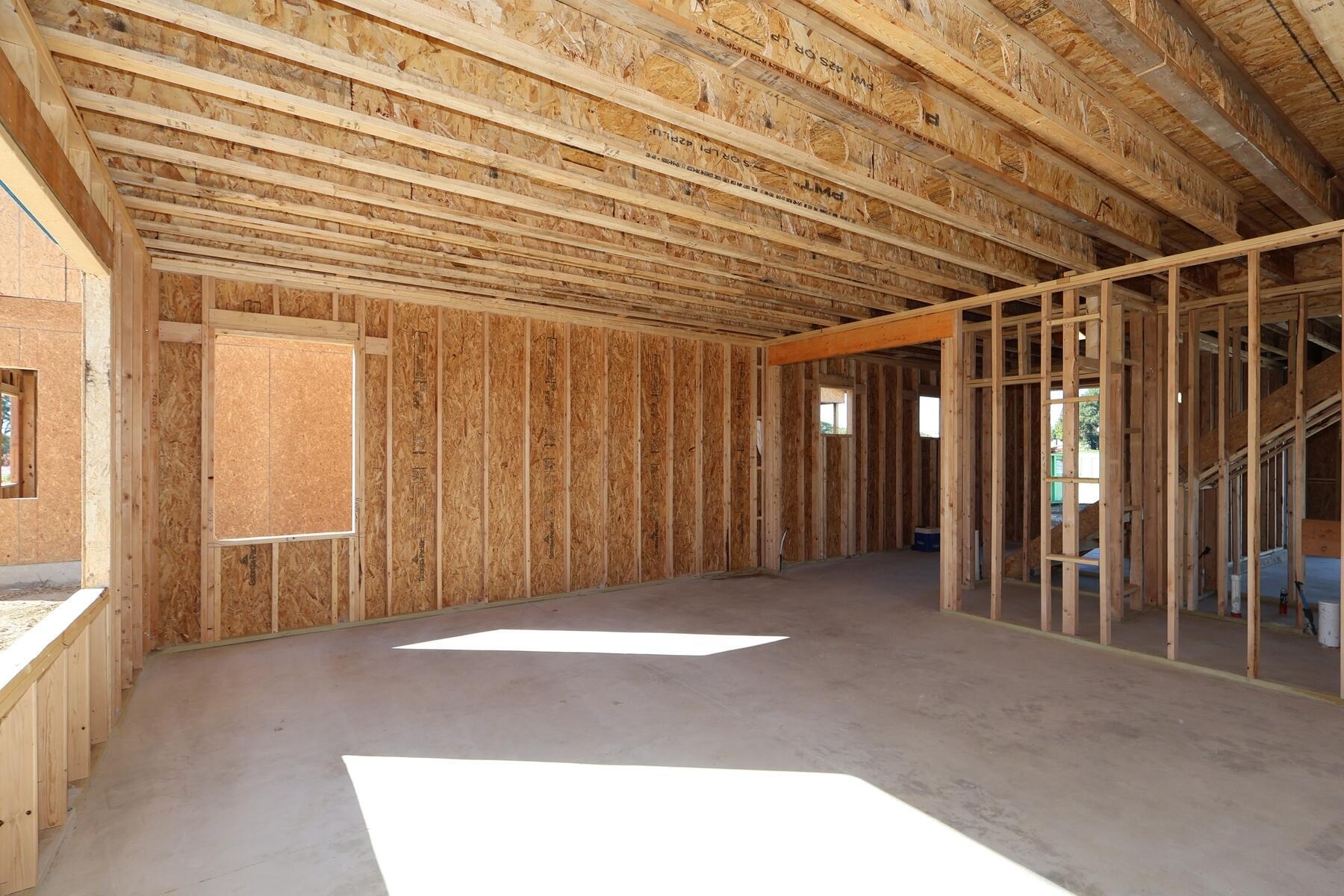 1039 Dawsons Drive Property Photo 6