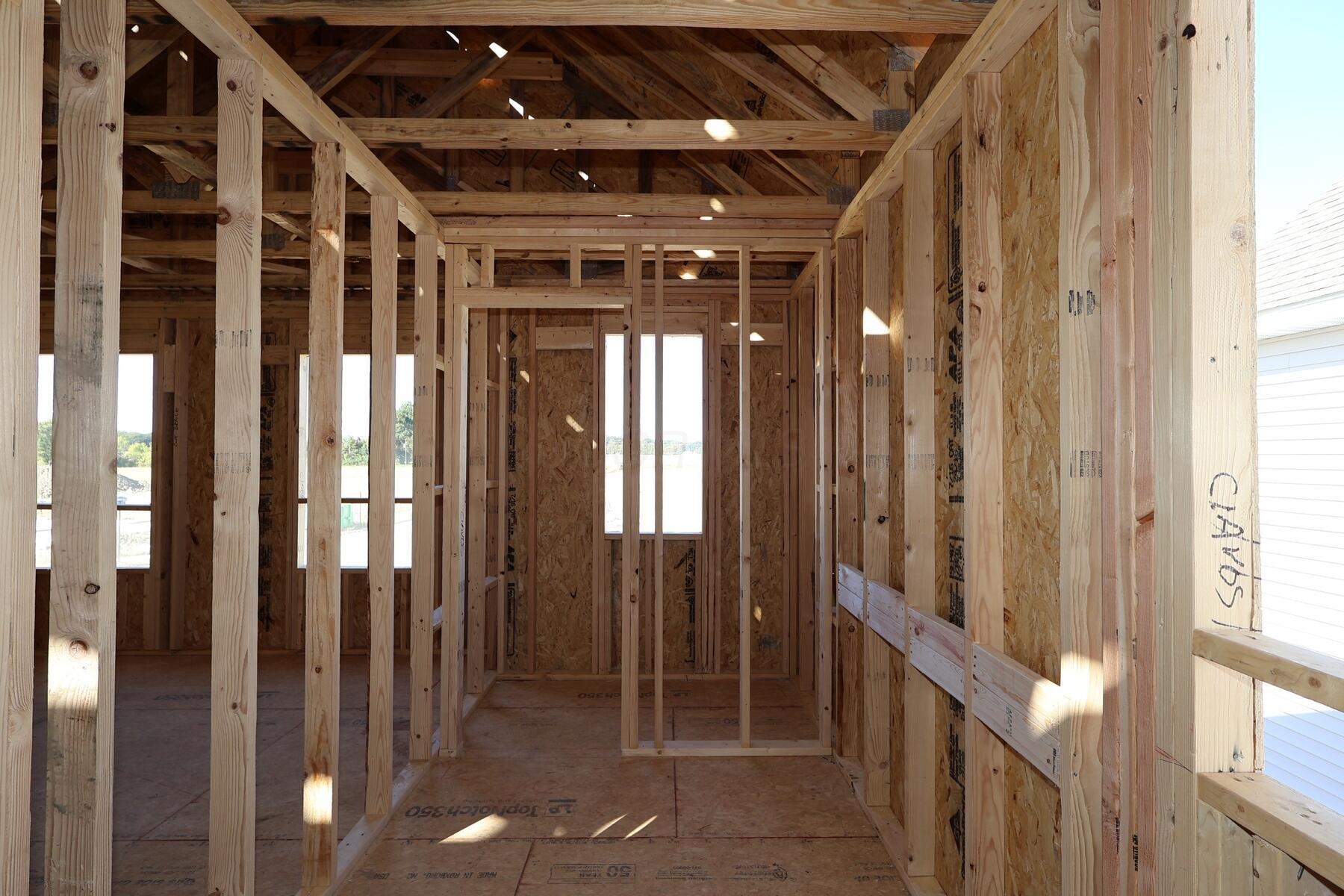 1039 Dawsons Drive Property Photo 11