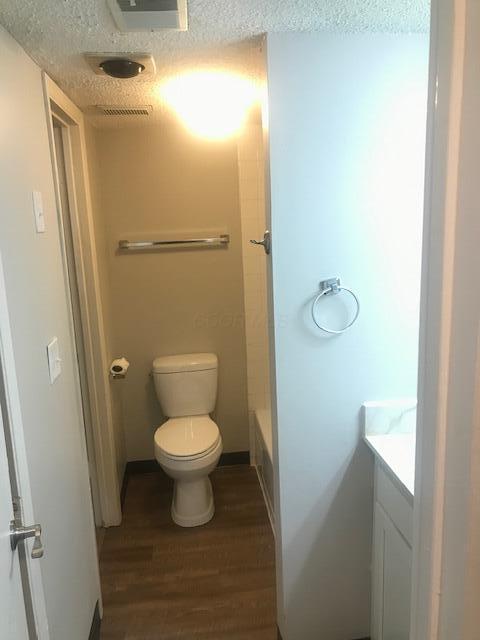 226040494 Property Photo 10