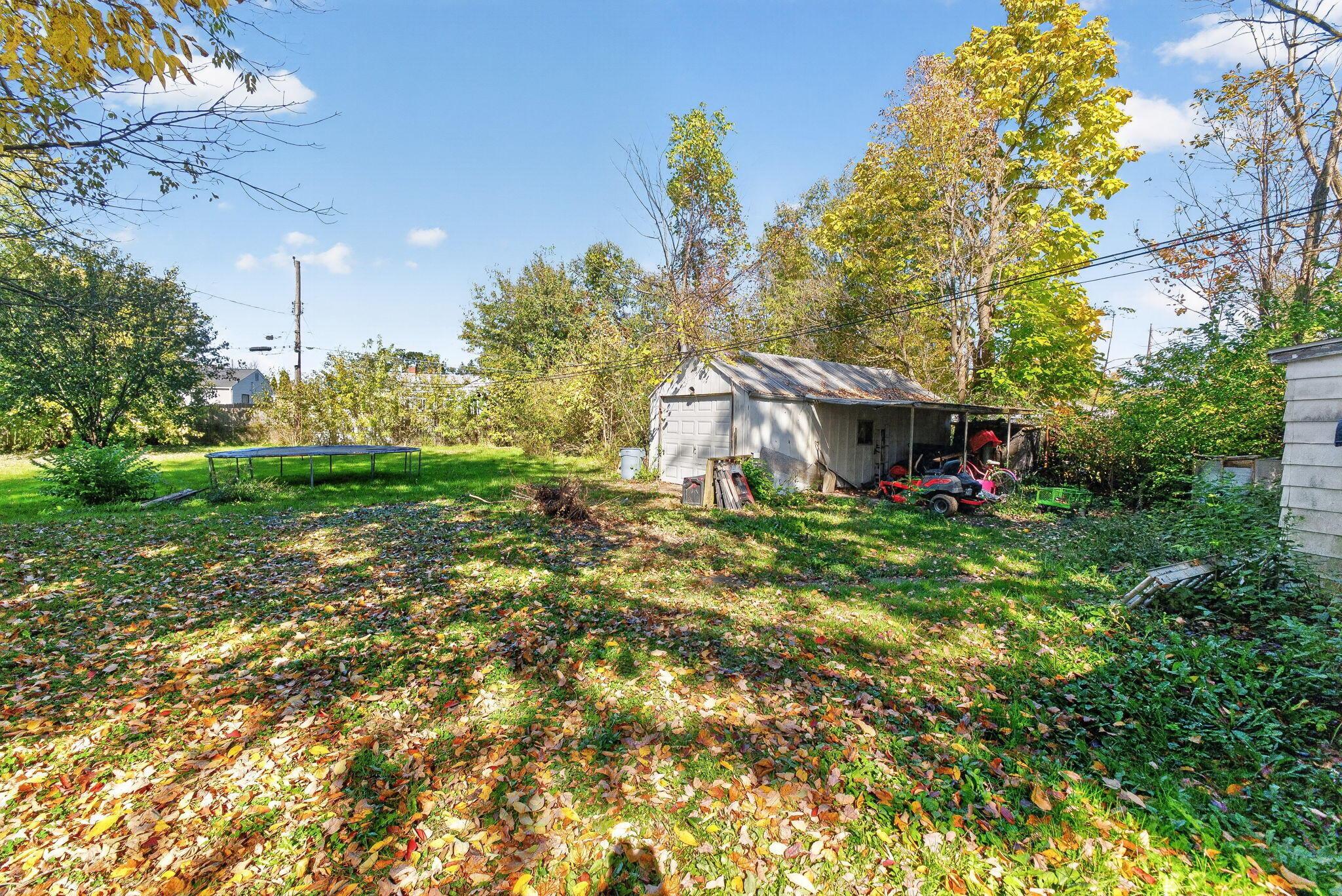 1936 Lehner Road Property Photo 5