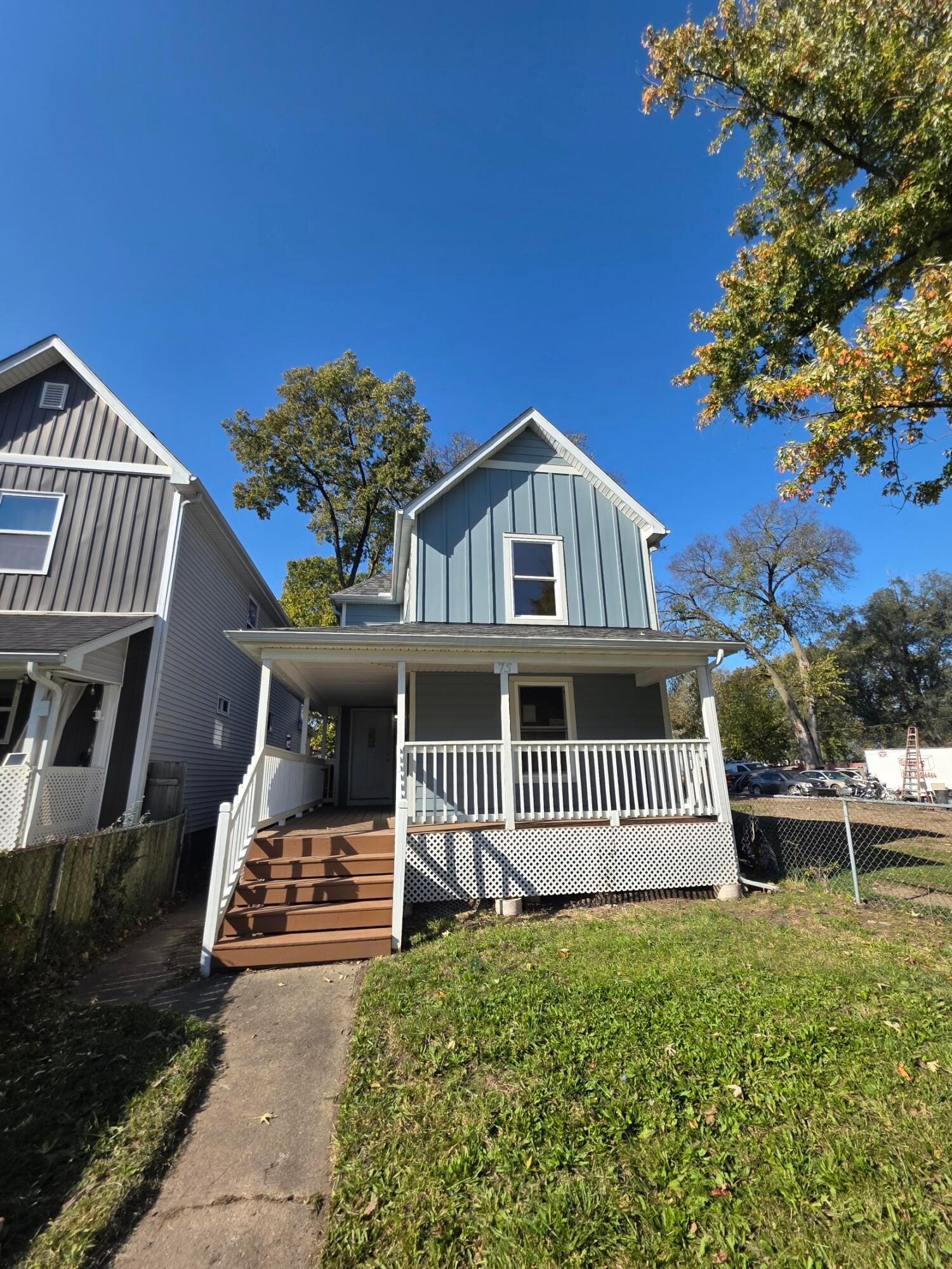 75 N Central Avenue Property Photo 1