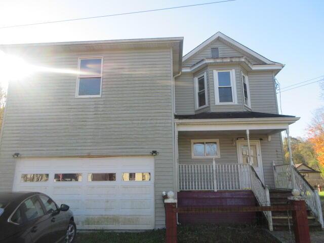52090 Center Street Property Photo 2