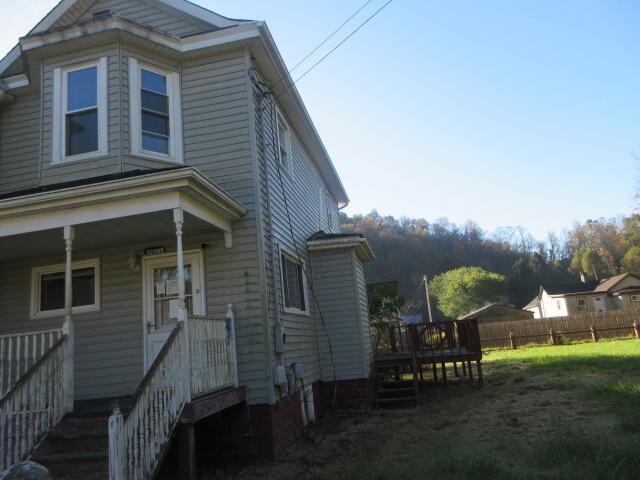 52090 Center Street Property Photo 3