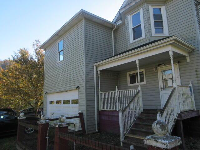 52090 Center Street Property Photo 4