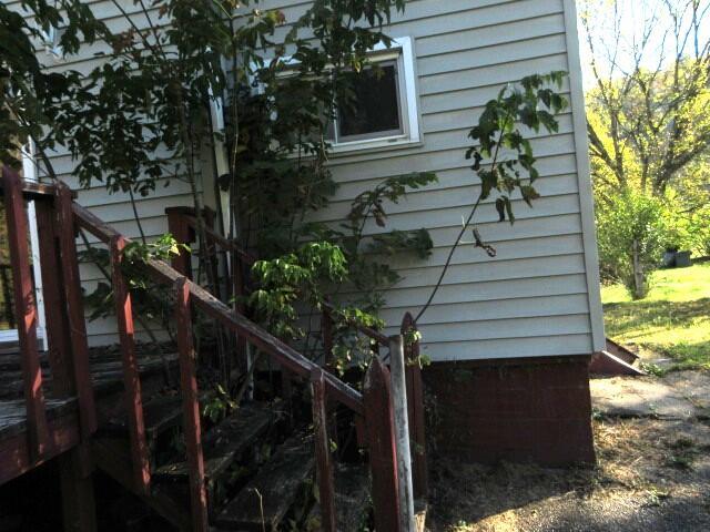 52090 Center Street Property Photo 6