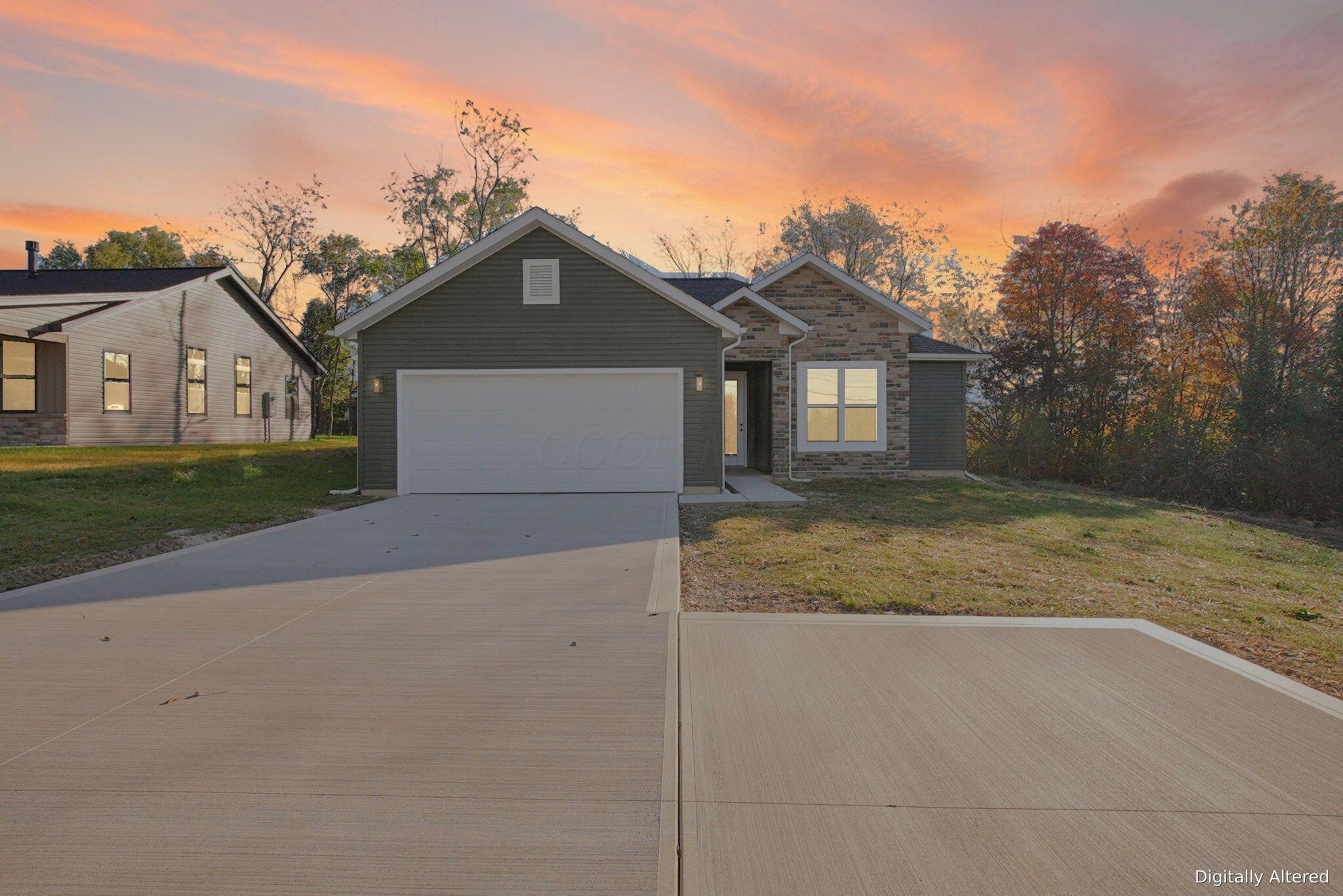 13932 Monroe Mills Road Property Photo 1