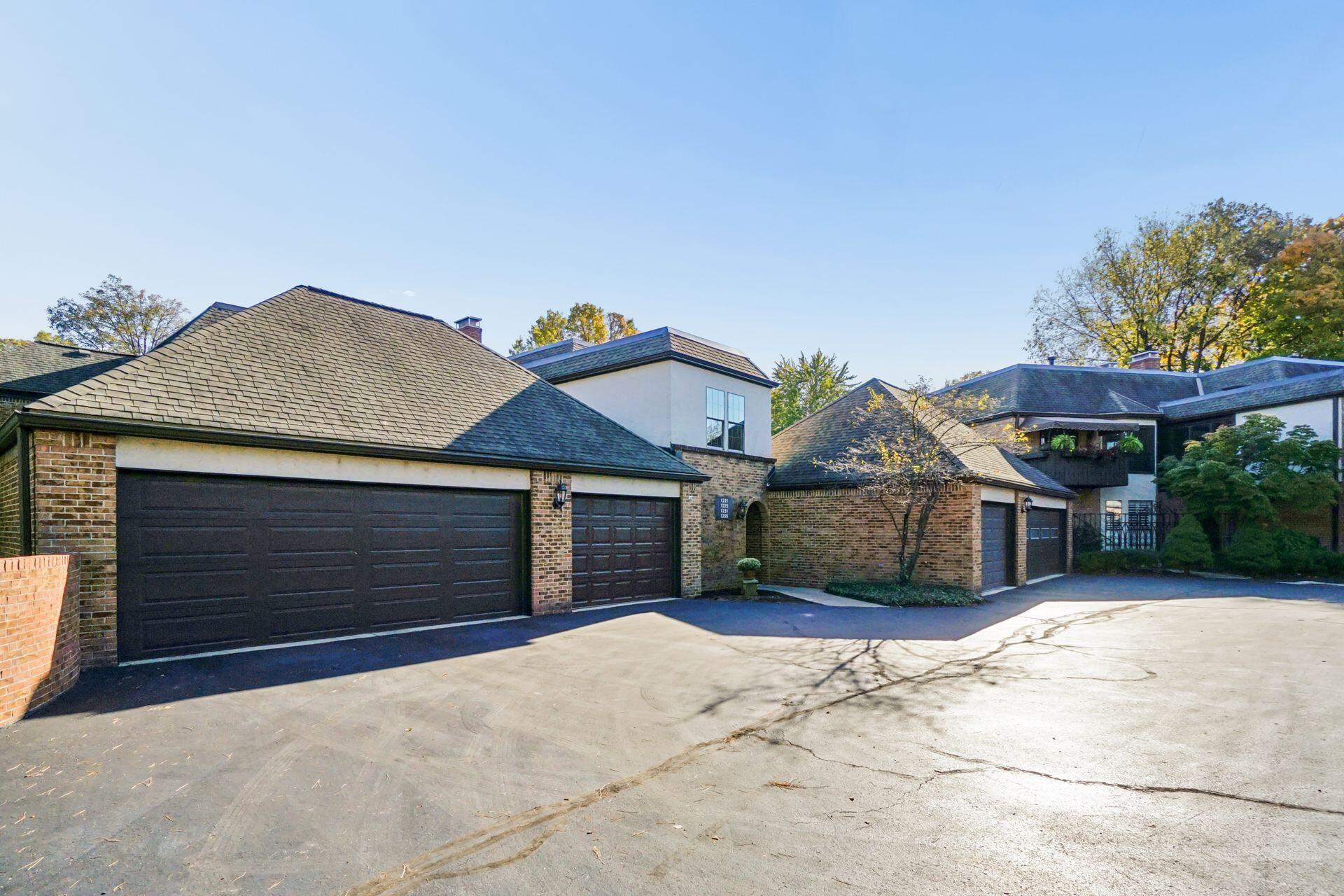 1225 Fountaine Drive, K38 Property Photo 1