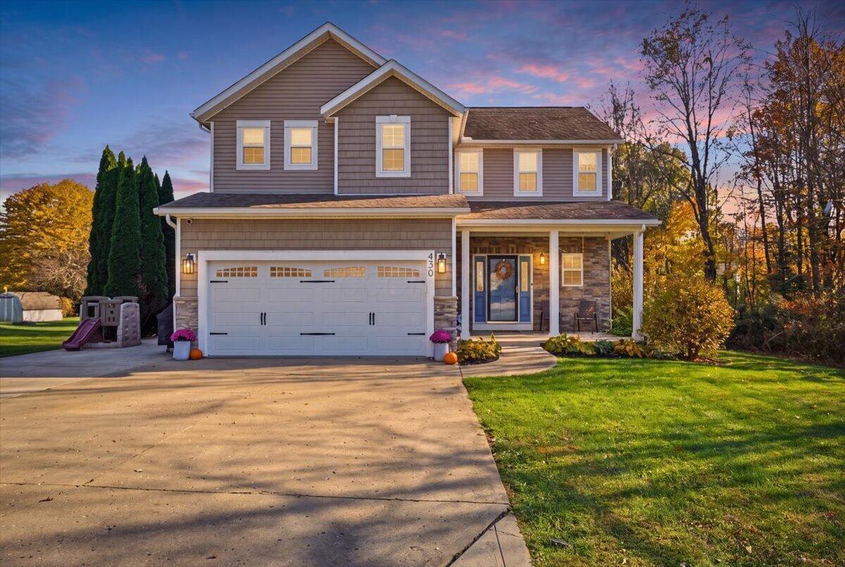 430 Ridgeland Drive Property Photo 1