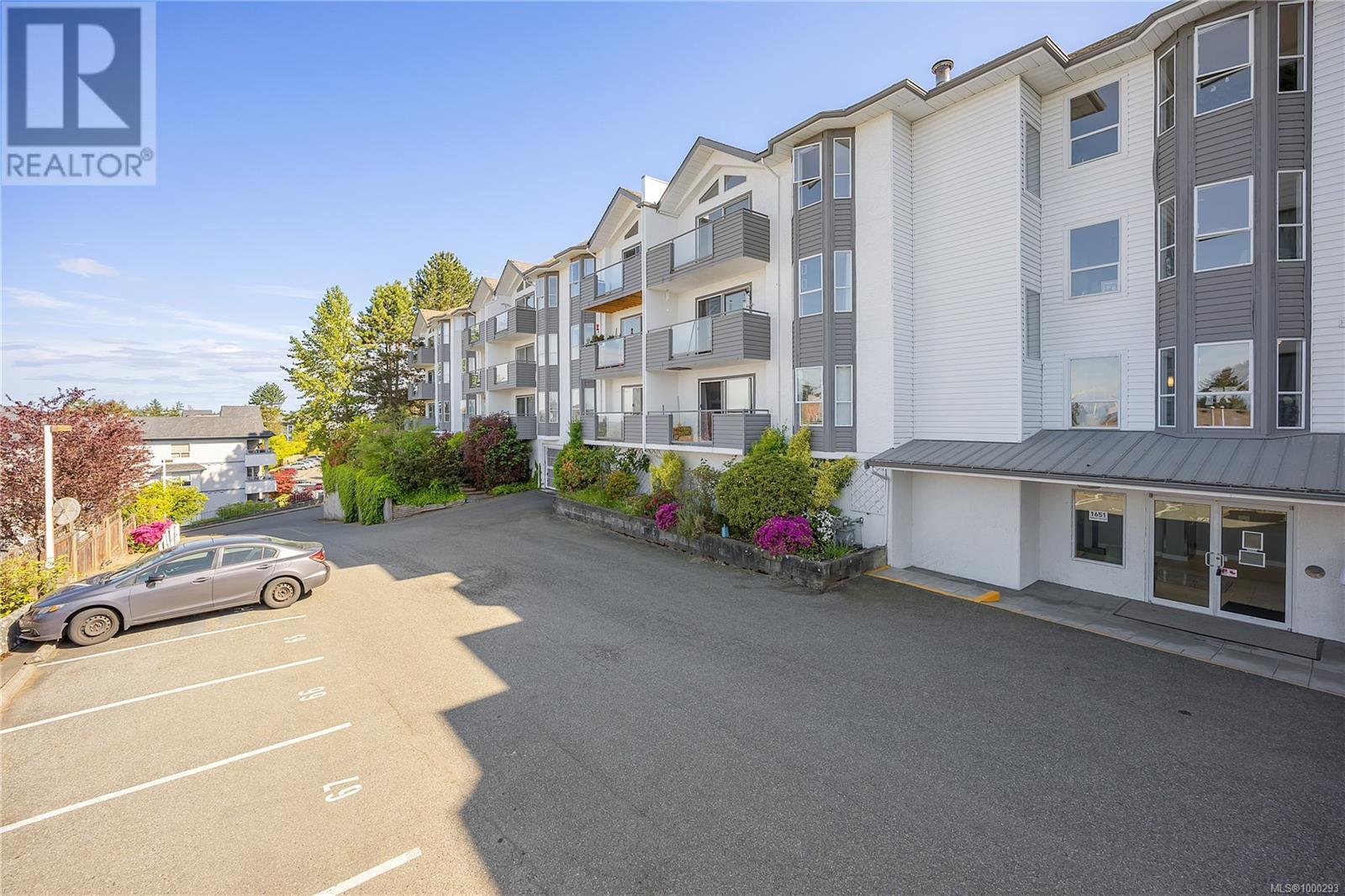101 1651 Dufferin Cres