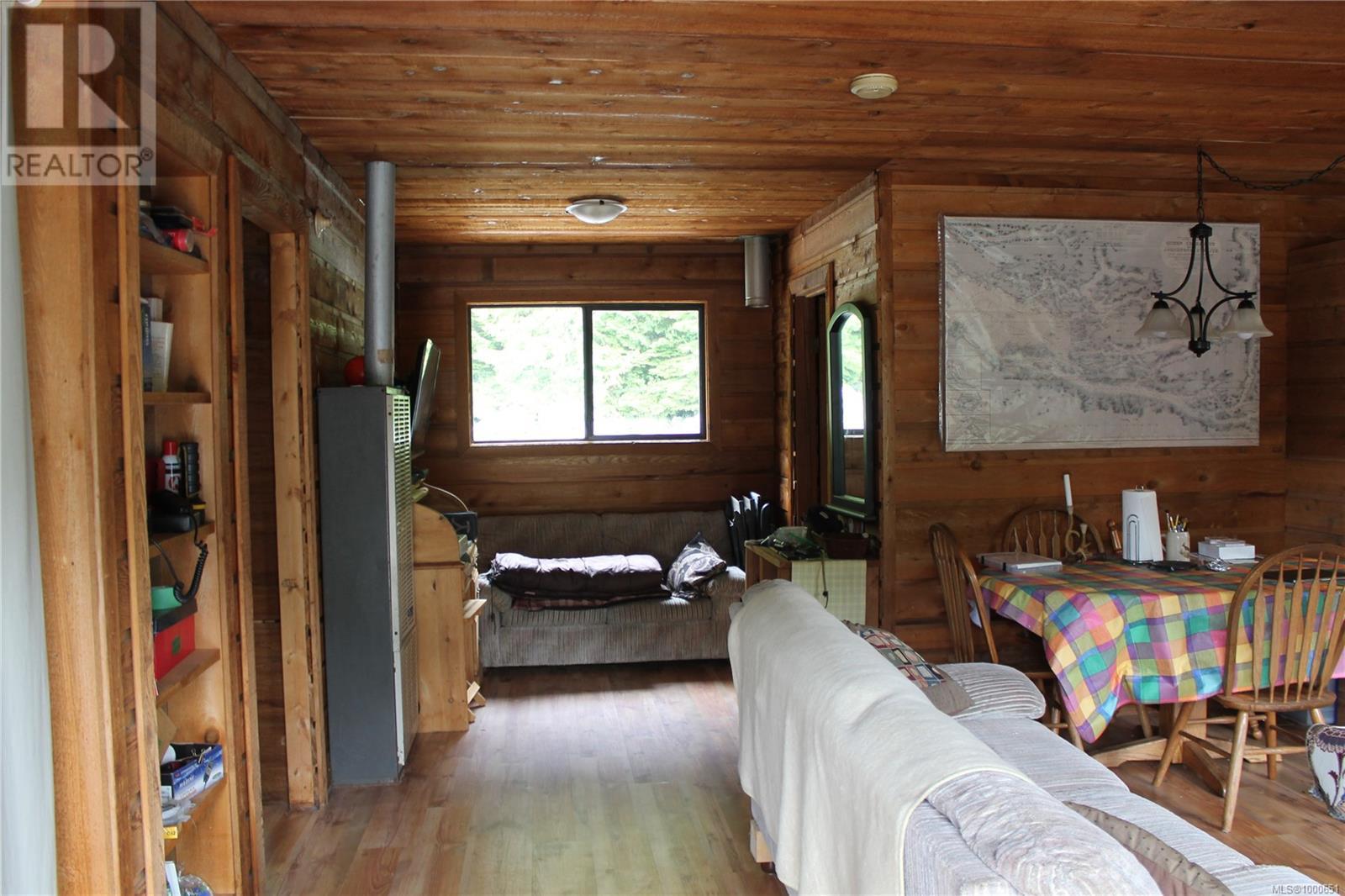 V906829 Echo Bay Property Photo 8