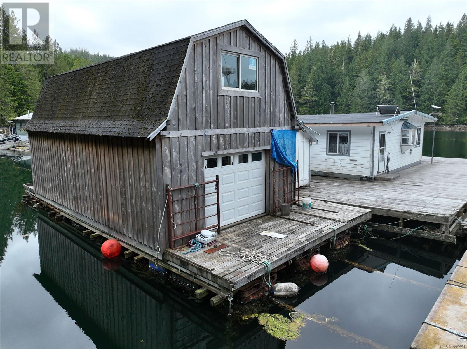 V906829 Echo Bay Property Photo 14