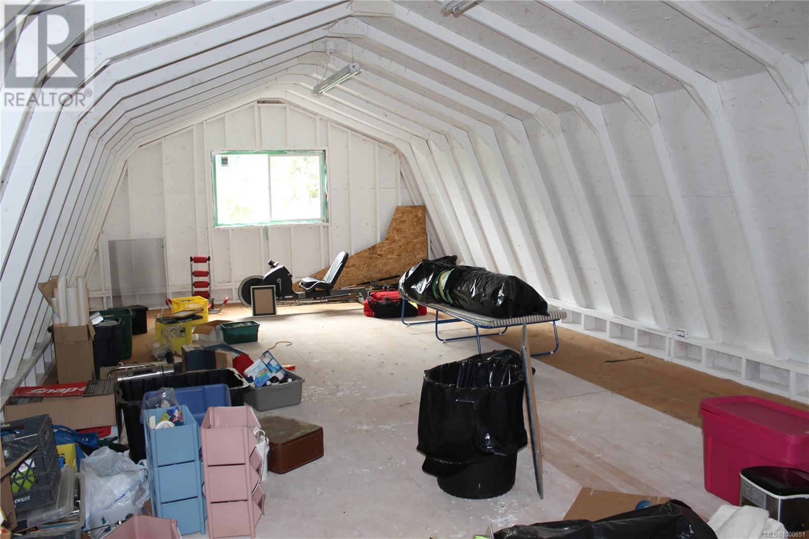 V906829 Echo Bay Property Photo 16