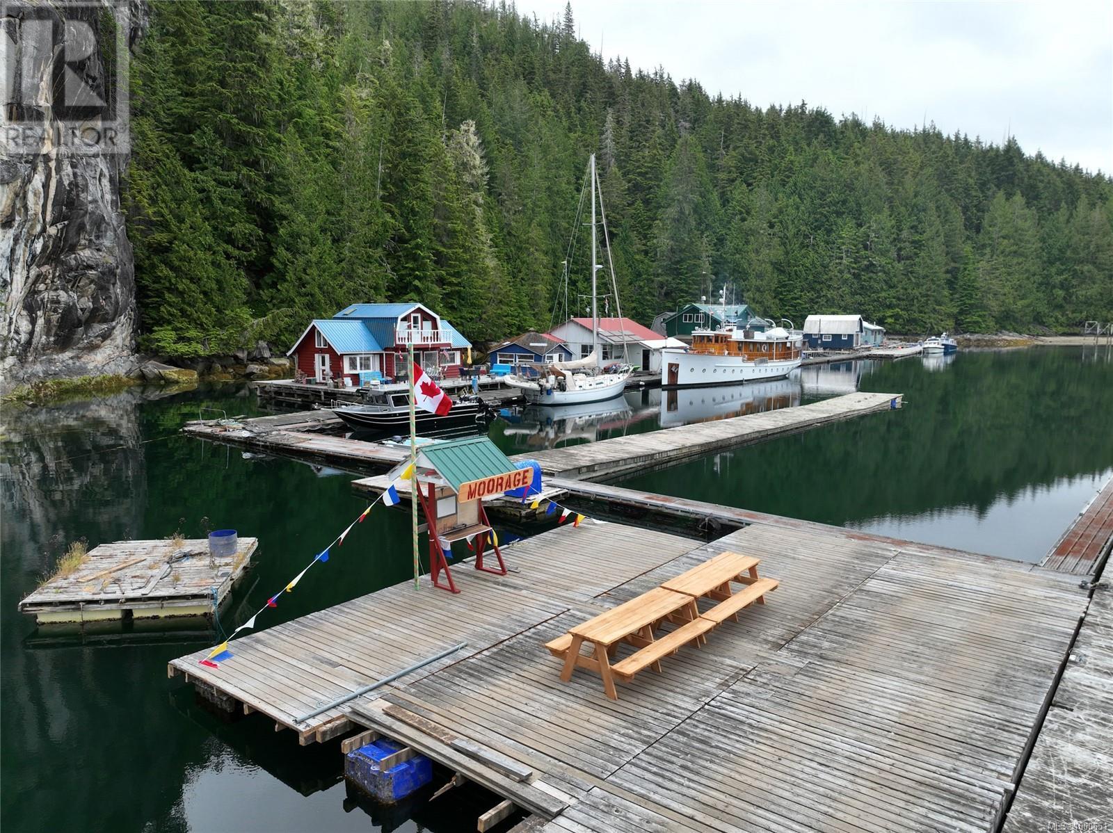 V906829 Echo Bay Property Photo 25