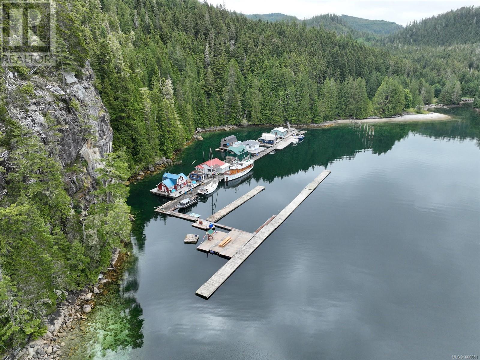 V906829 Echo Bay Property Photo 29