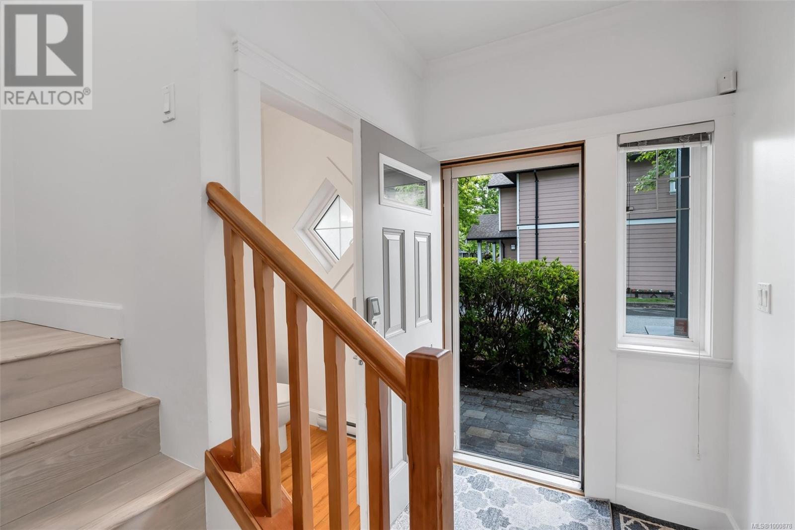 19 2210 Sooke Rd Property Photo 17