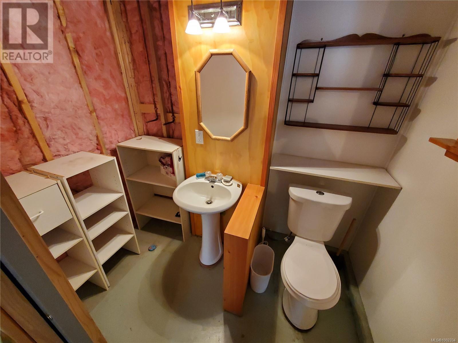 860 Jewitt Drive Property Photo 14