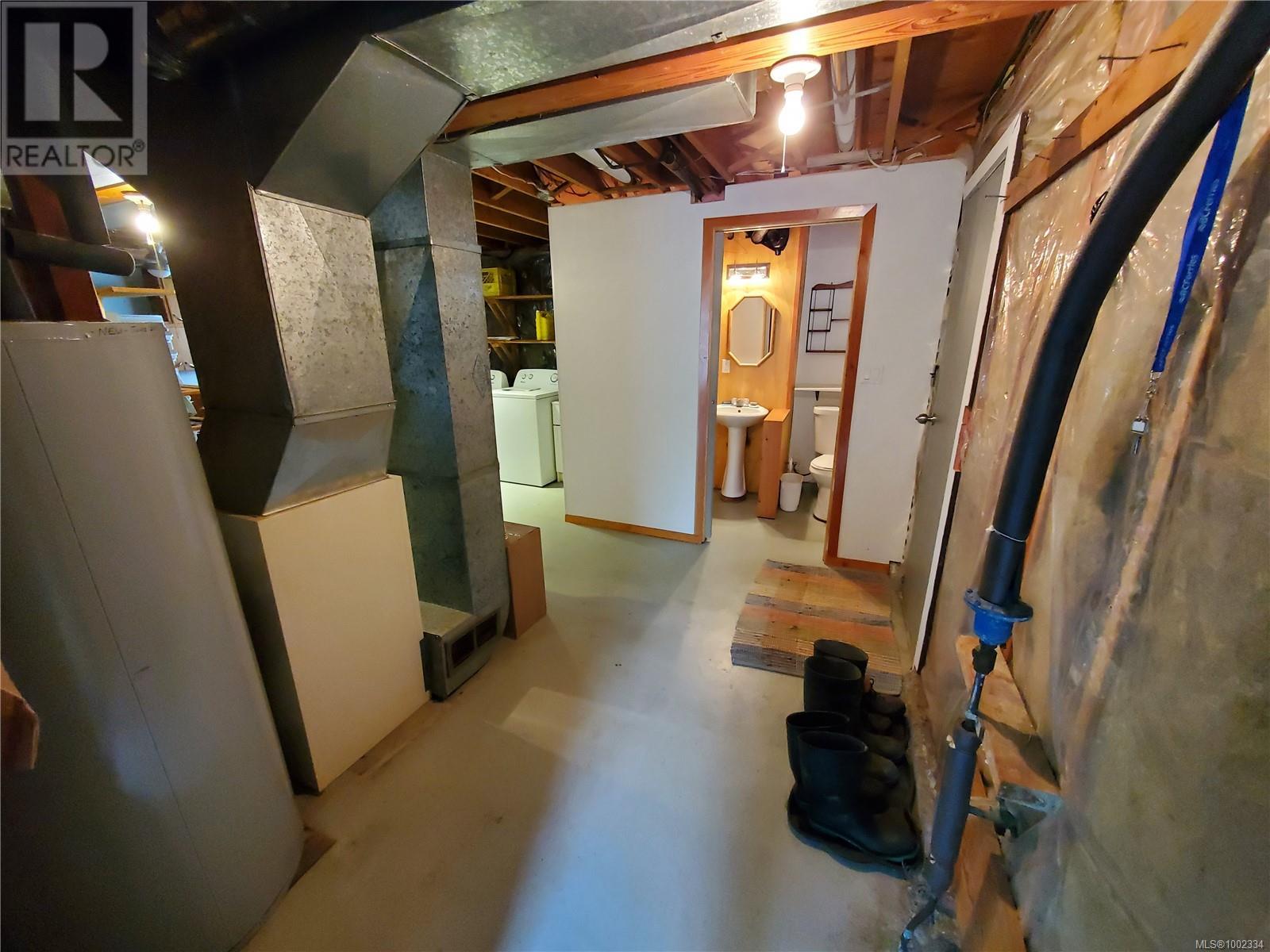 860 Jewitt Drive Property Photo 17