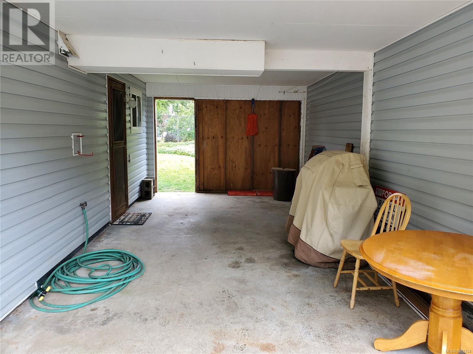 860 Jewitt Drive Property Photo 20