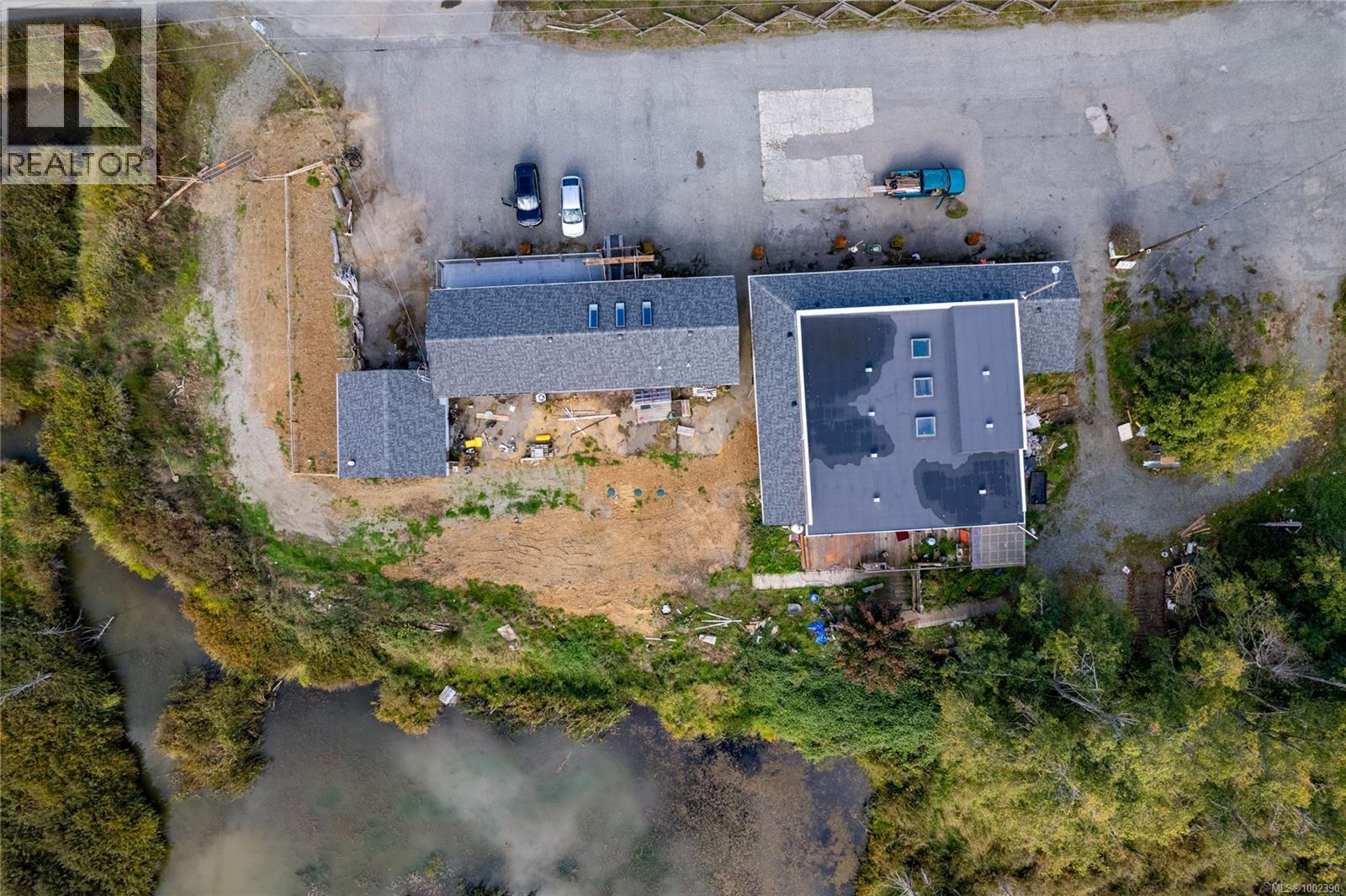 3910 Alberni Hwy Property Photo 4