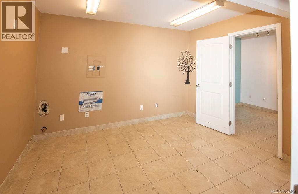 2130 Cliffe Ave Property Photo 13