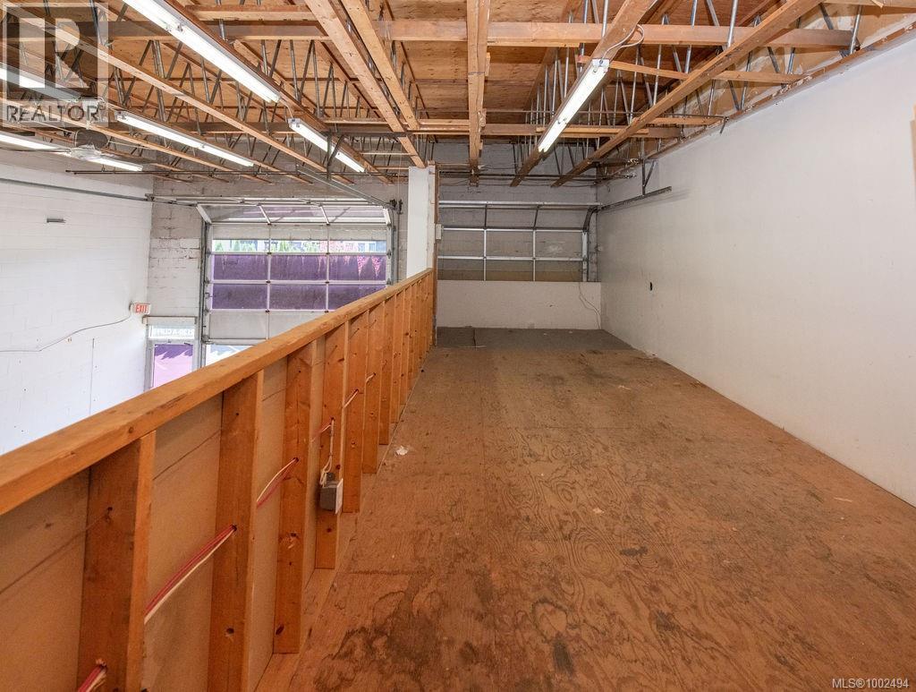 2130 Cliffe Ave Property Photo 15