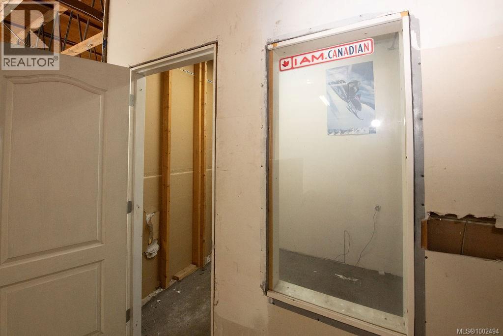 2130 Cliffe Ave Property Photo 17