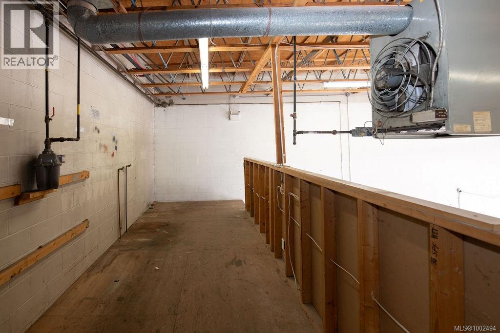 2130 Cliffe Ave Property Photo 18