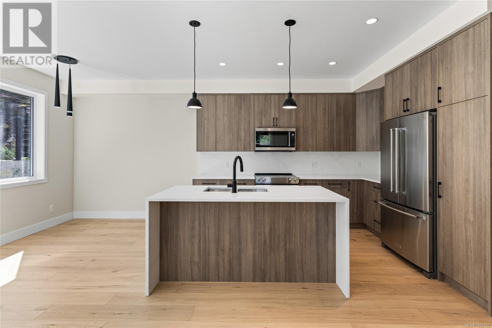 3921 Olympian Way #20 Property Photo 7