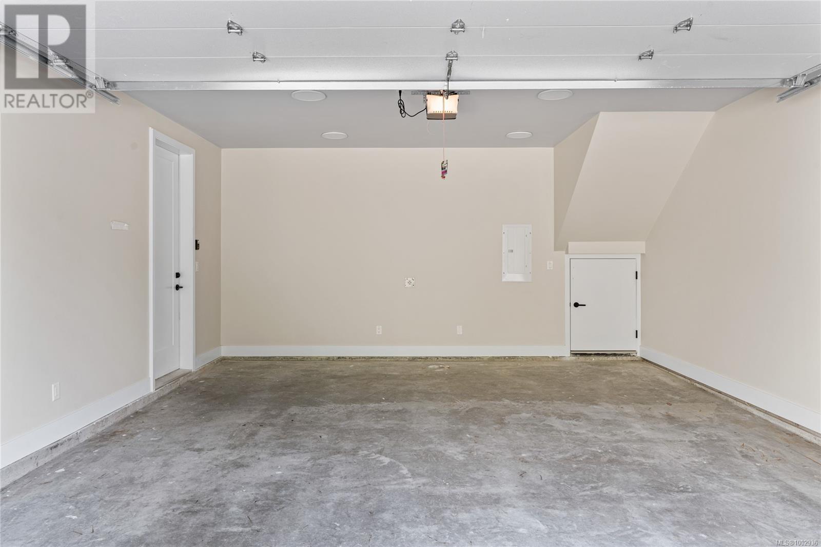 3921 Olympian Way #20 Property Photo 33