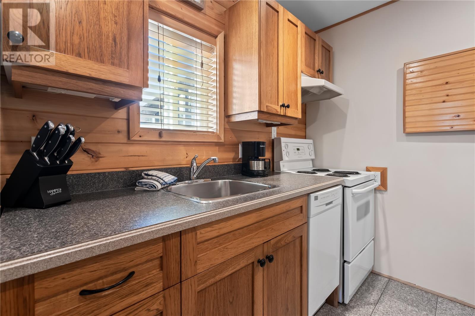 277 Boardwalk Blvd Property Photo 10
