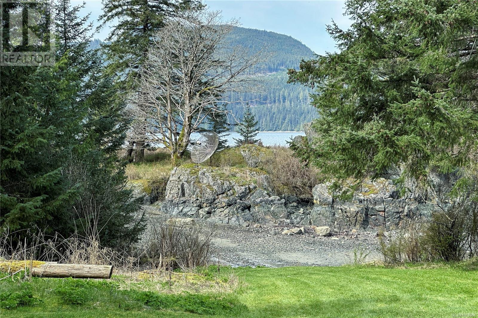 0 Humpback Bay Property Photo 32