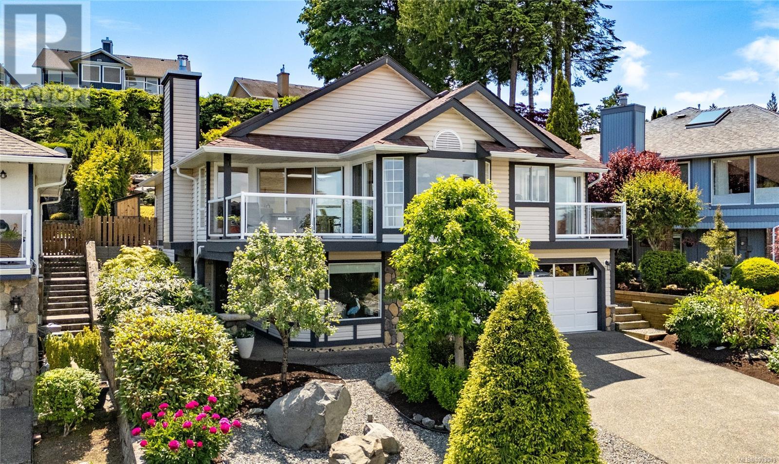 552 Marine View