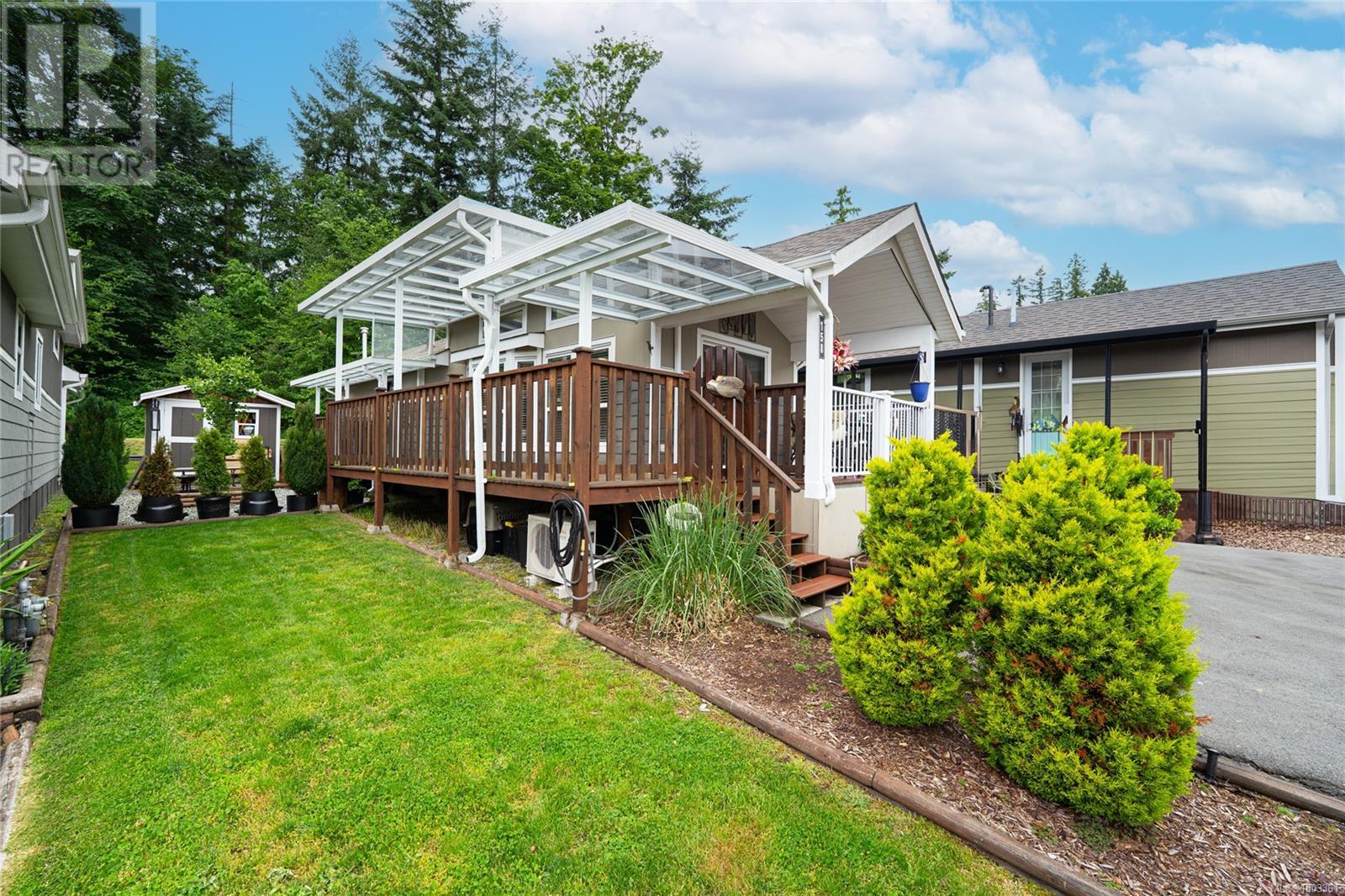 158 3042 River Rd Property Photo 4