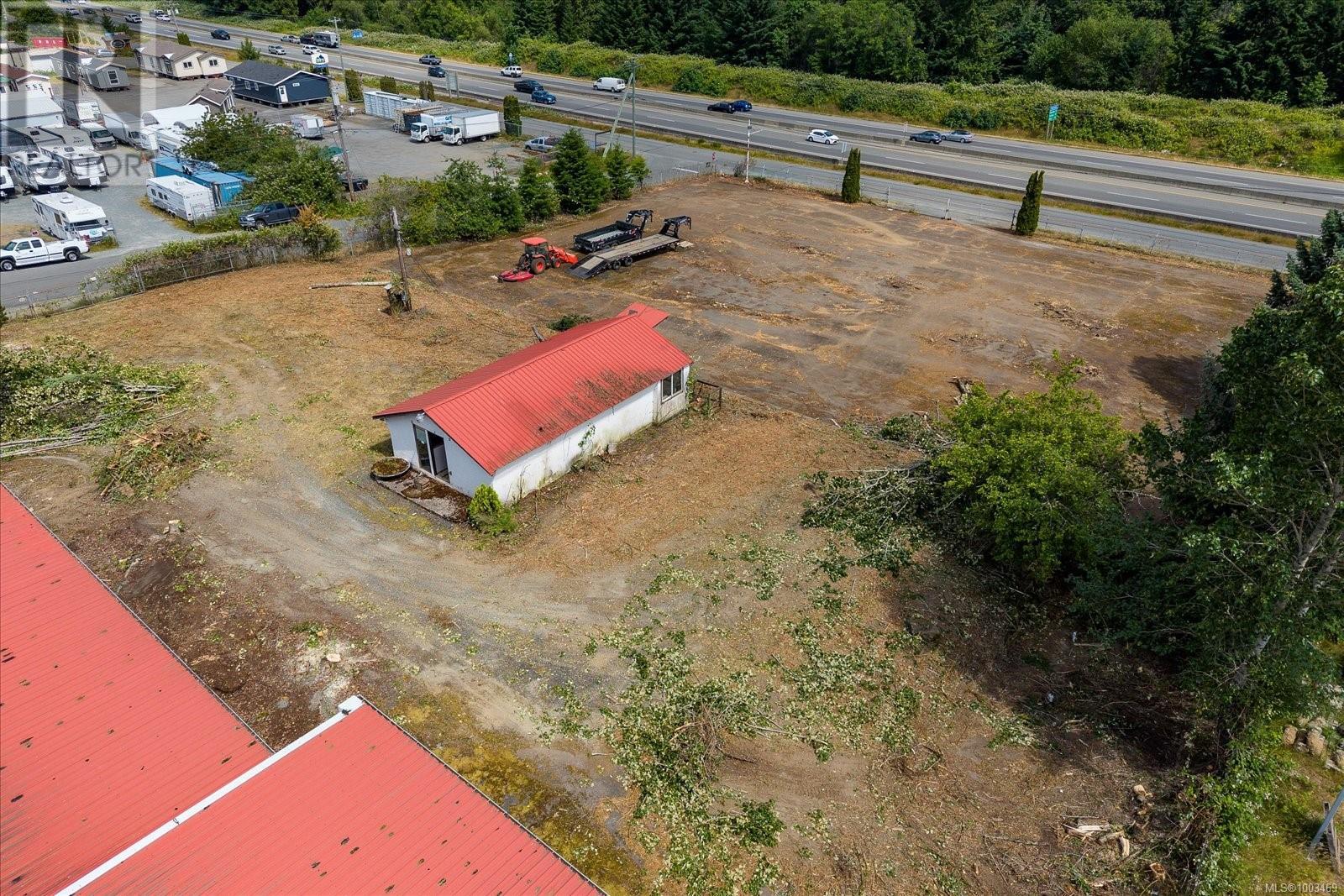 6862 Mart Rd Property Photo 1