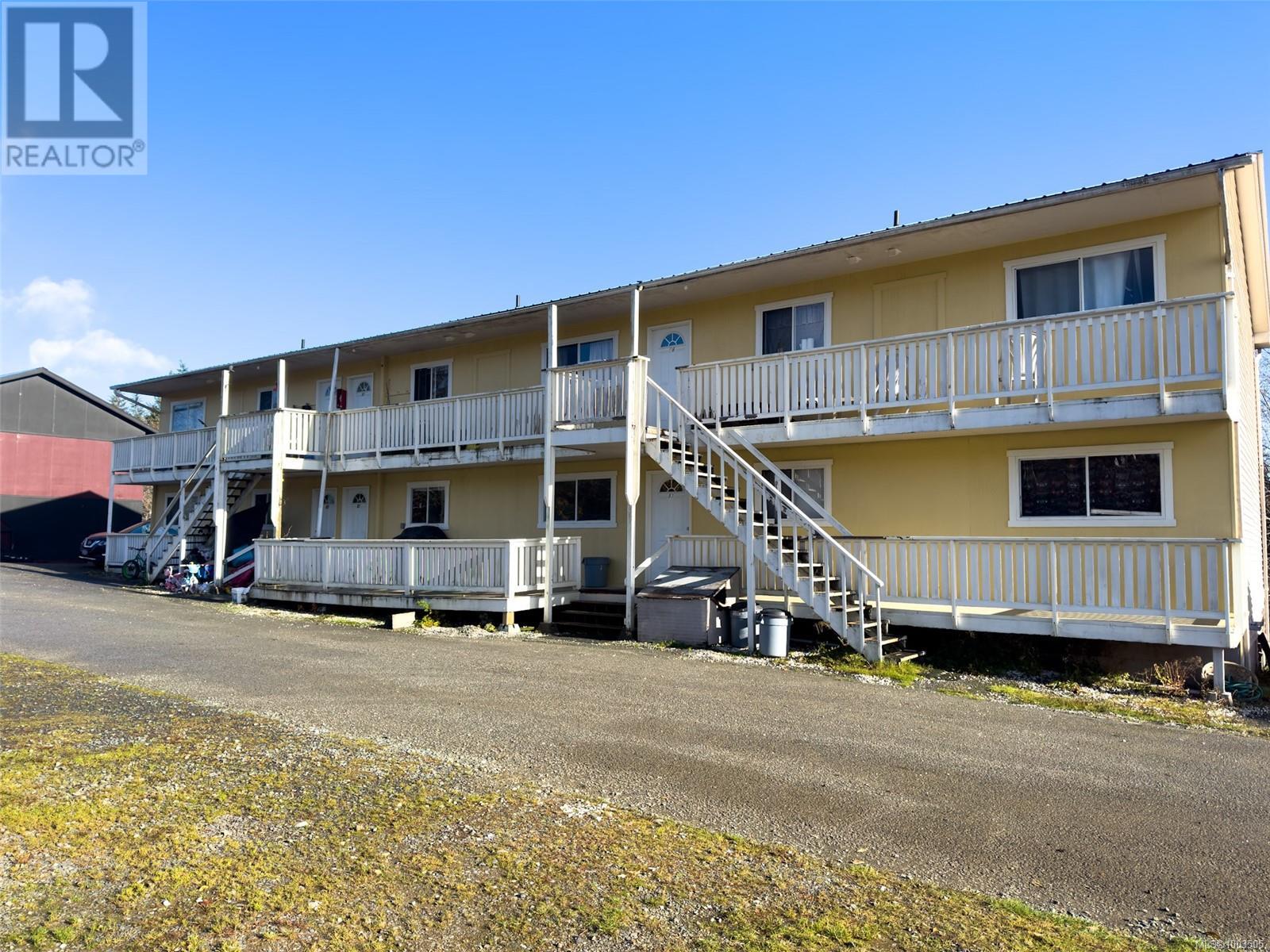 461 Coal Harbour Rd Property Photo 2