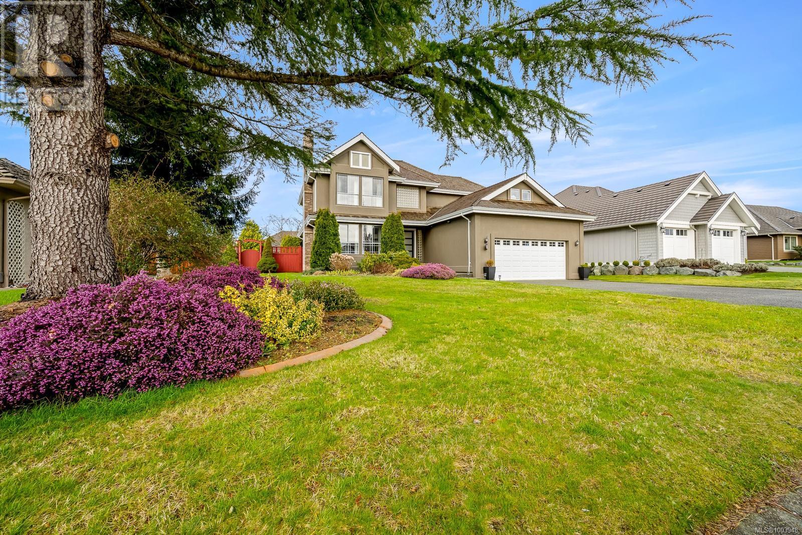 931 Crown Isle Dr Property Photo 1