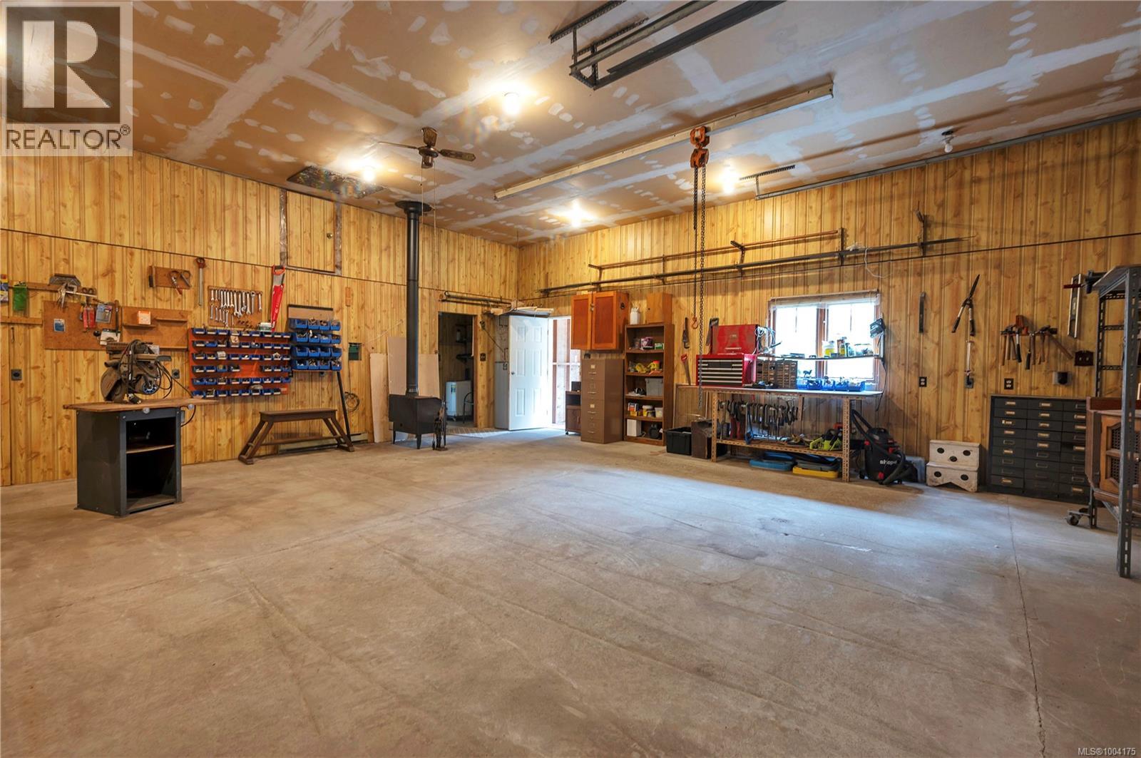 413 Cape Mudge Road Property Photo 55