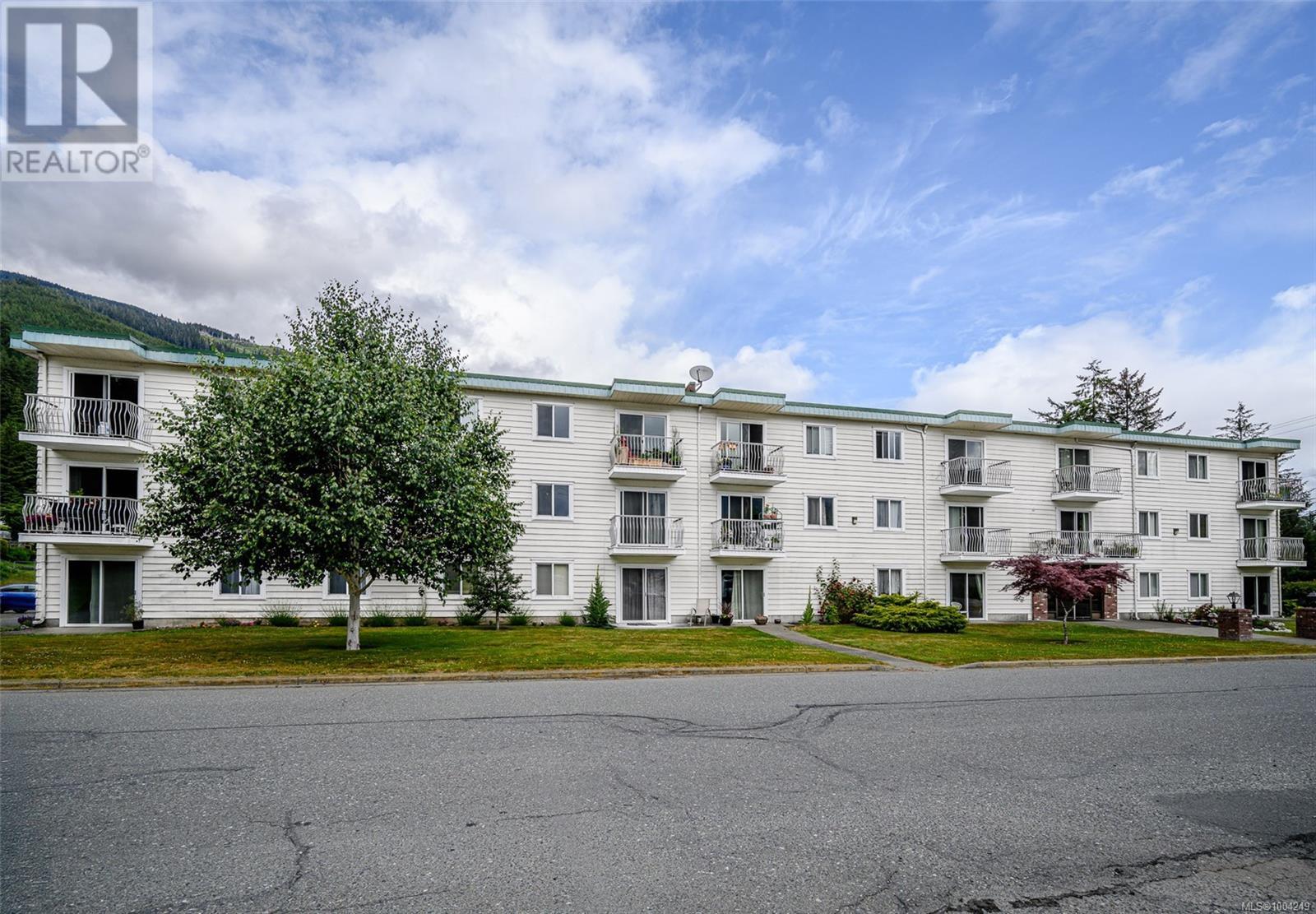 611 Macmillan Drive #107 Property Photo 1