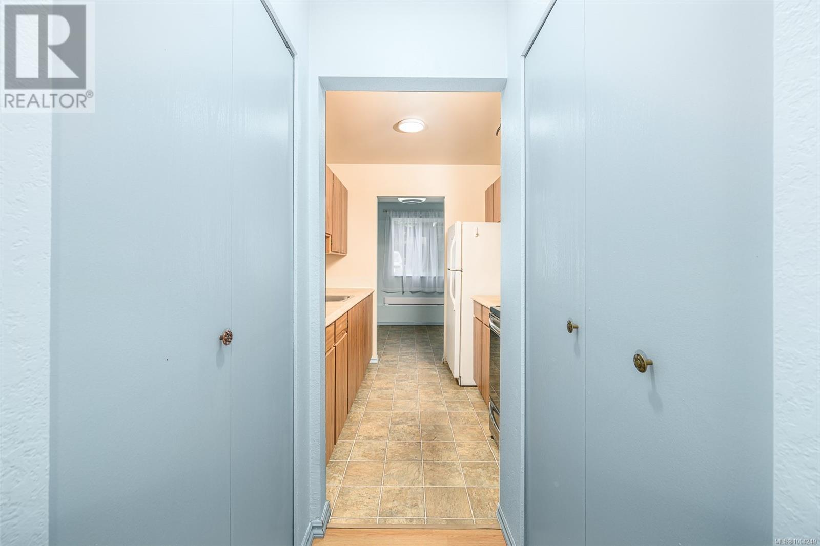 611 Macmillan Drive #107 Property Photo 12