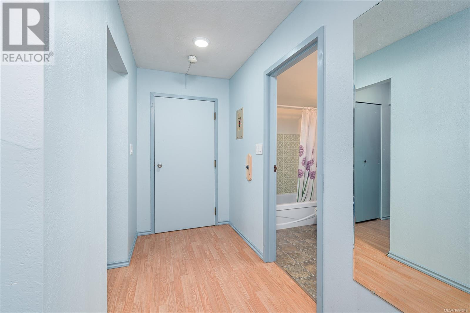 611 Macmillan Drive #107 Property Photo 14