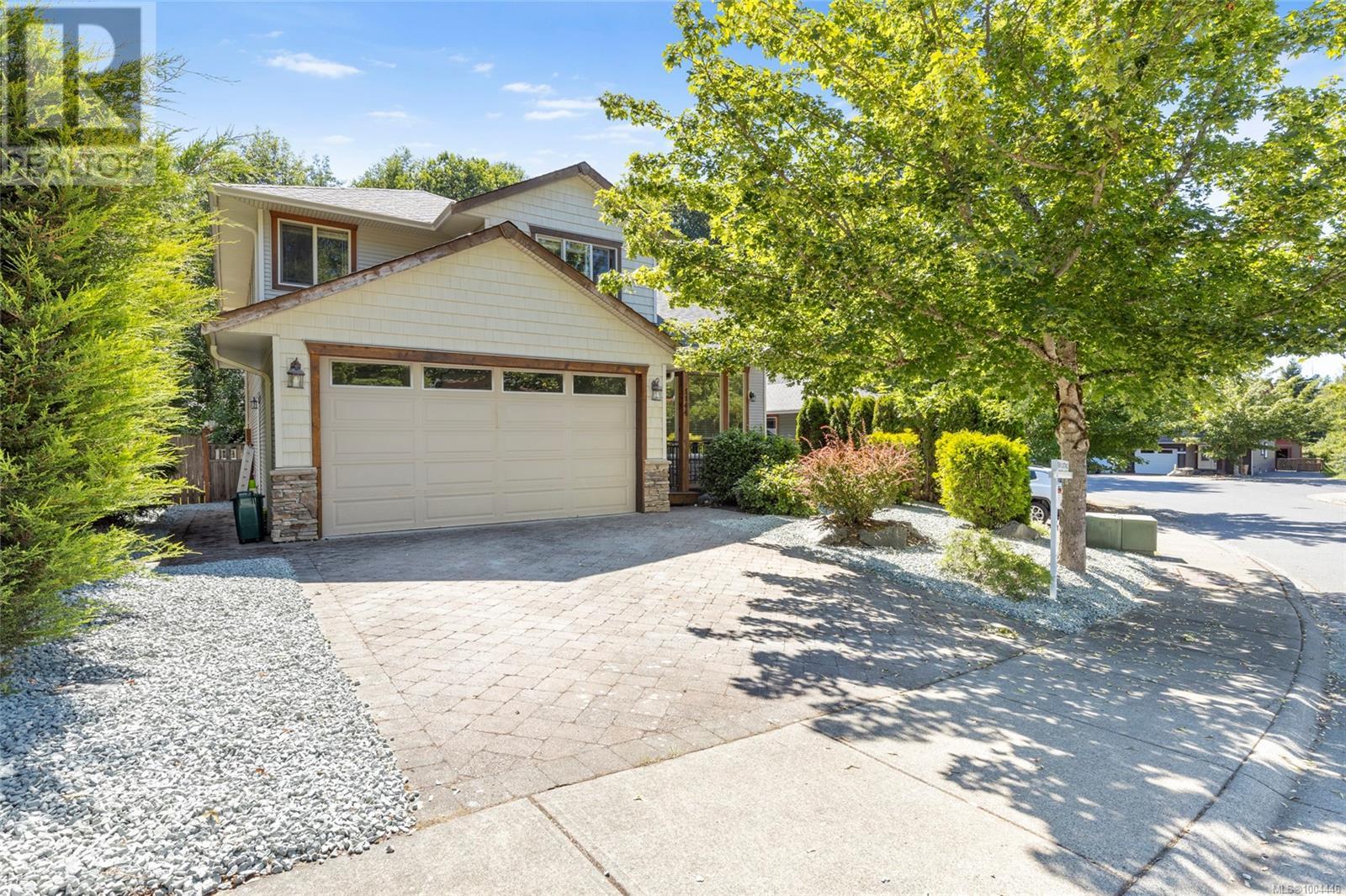 1144 Gilson Pl Property Photo 1