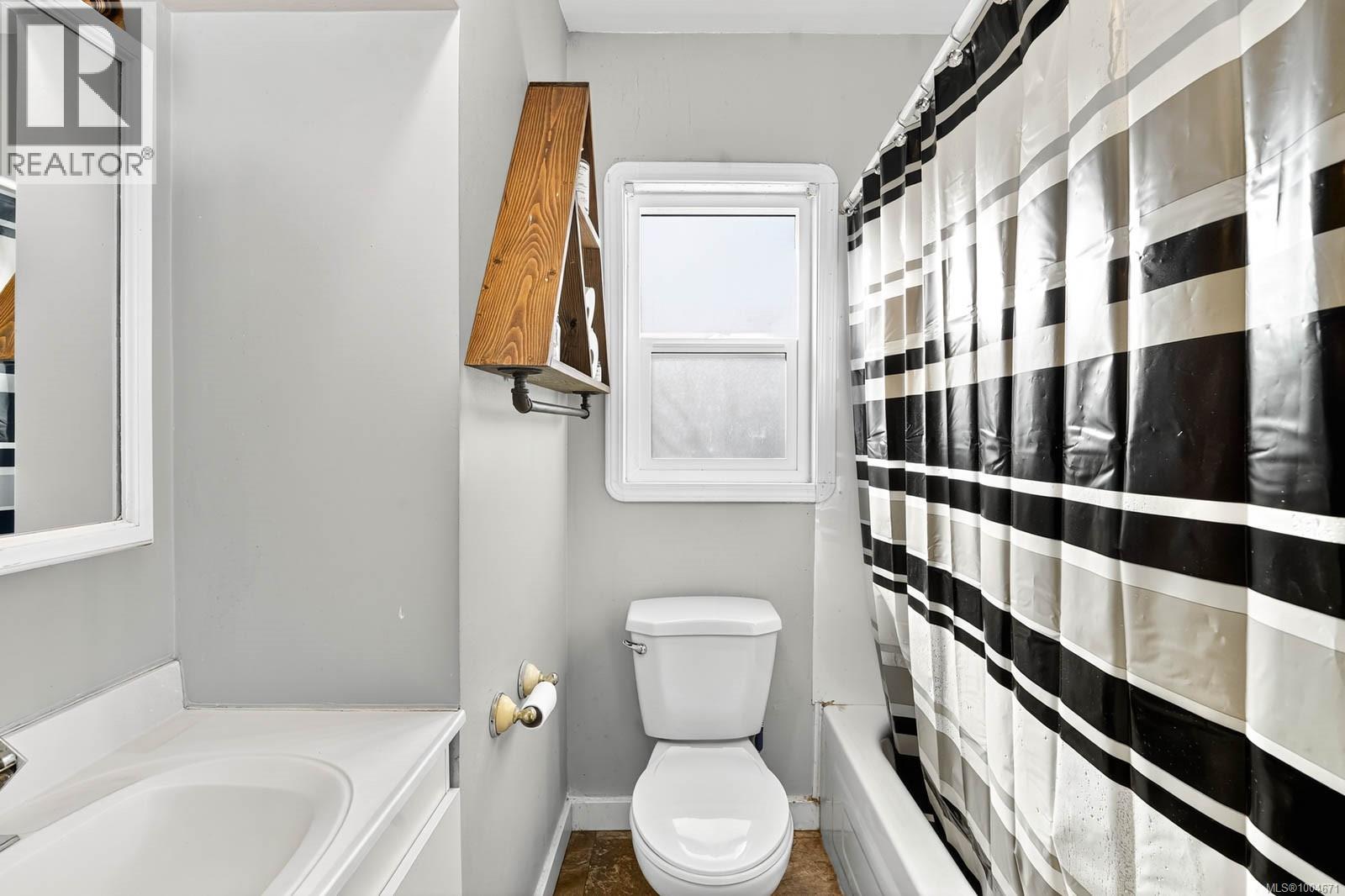 3638 14th Ave Property Photo 6