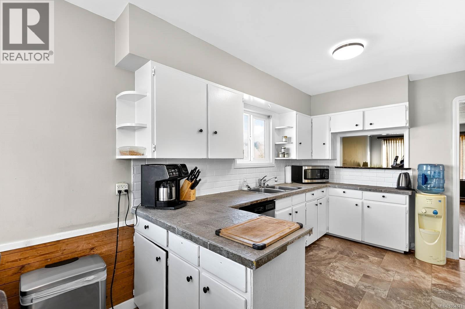 3638 14th Ave Property Photo 14