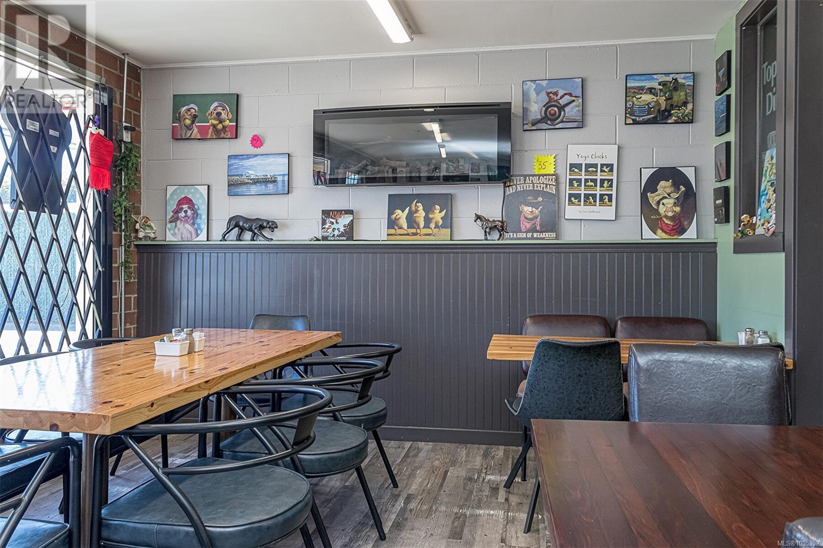 3 1343 Alberni Hwy Property Photo 10