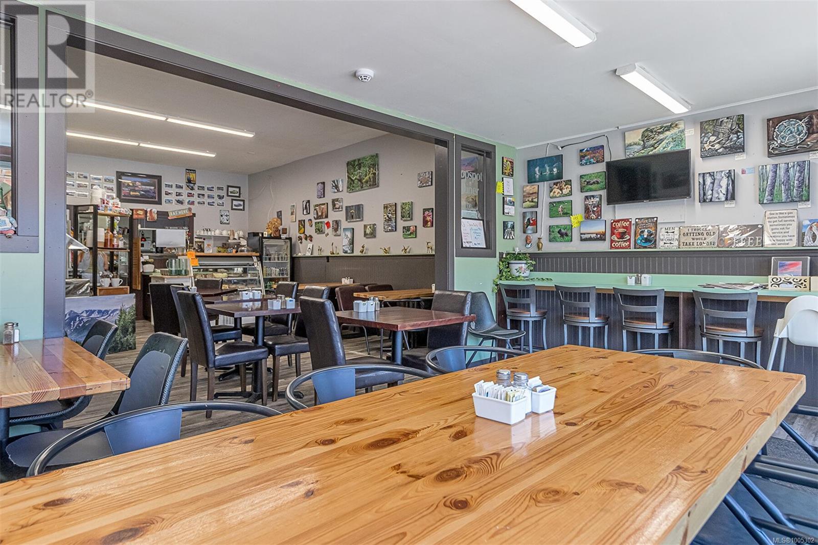 3 1343 Alberni Hwy Property Photo 11