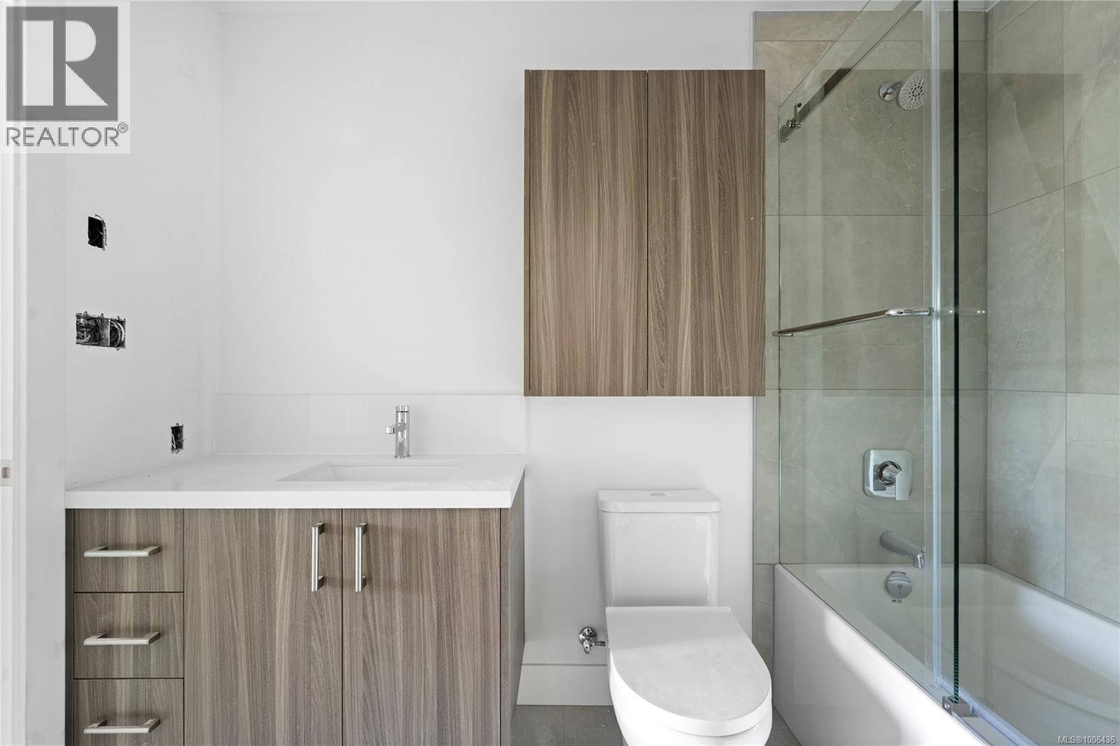 6320 Sentinal Drive #206 Property Photo 6