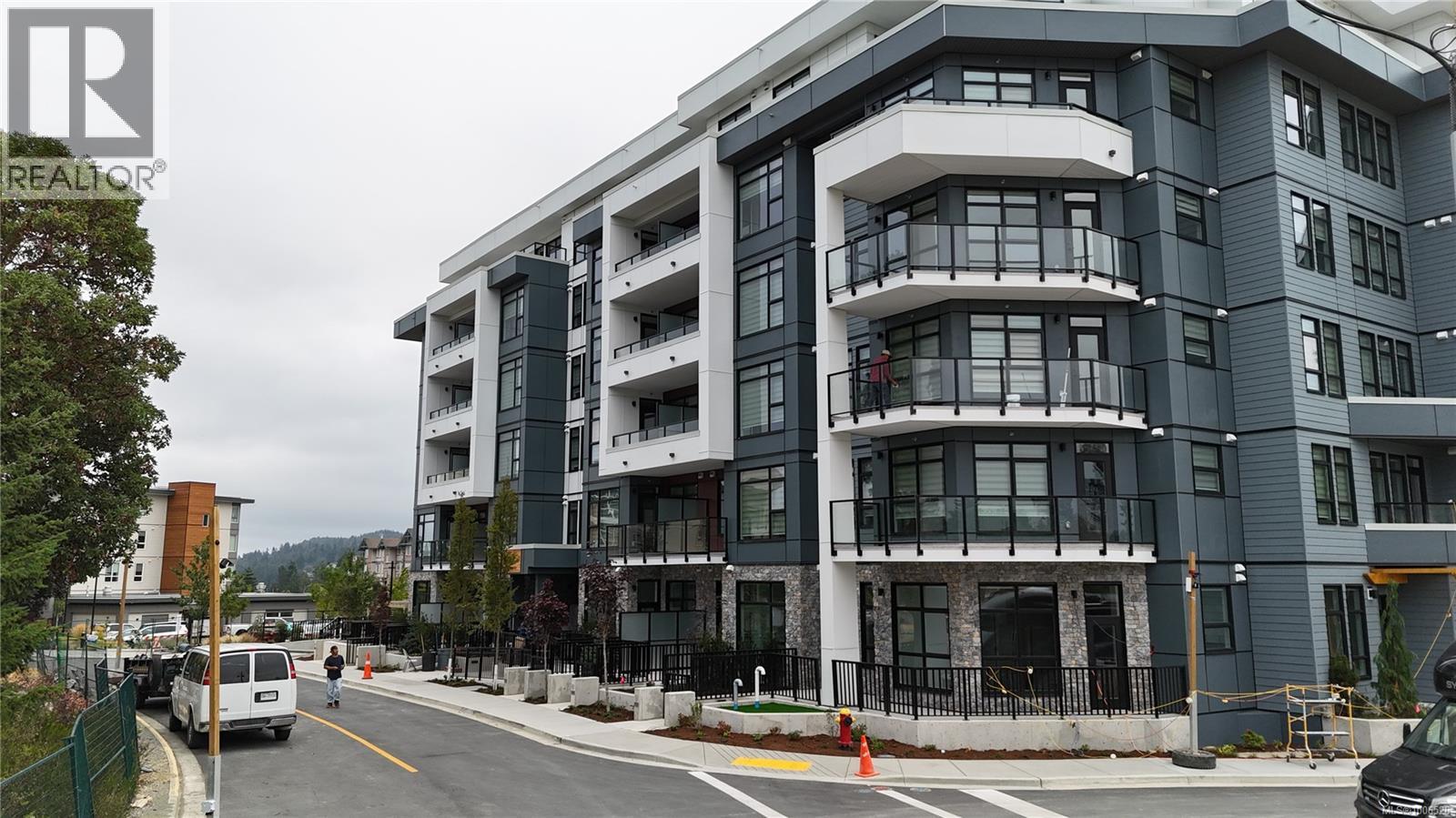 6320 Sentinal Drive #411 Property Photo 1