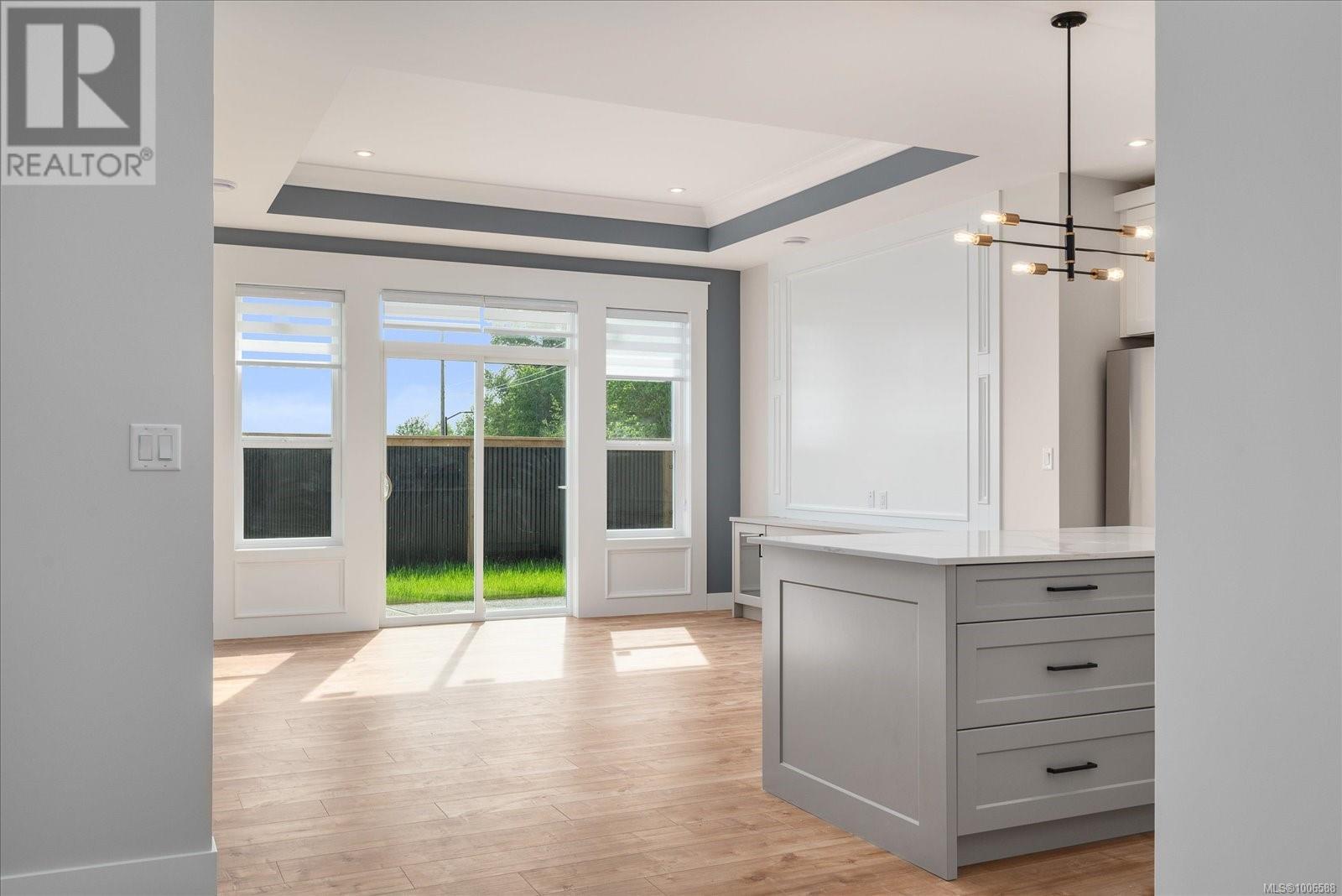 207 Dunbar Way Property Photo 6