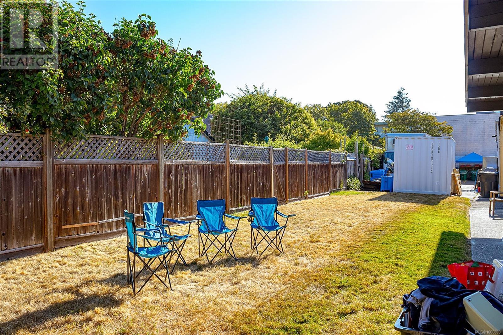 2018 Oak Bay Ave Property Photo 20